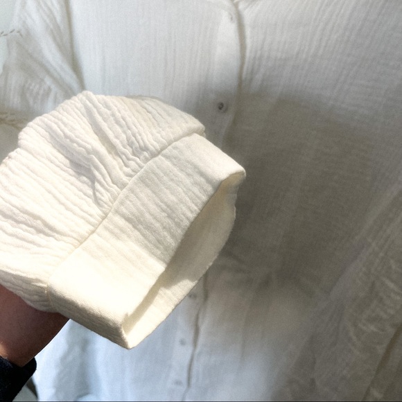 SIENNA SHIRT - Picture 8 of 16